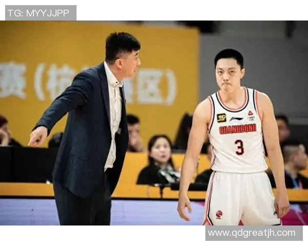 胡明轩关键时刻两罚不中上海队加时赛三分绝杀广东队逆转取胜