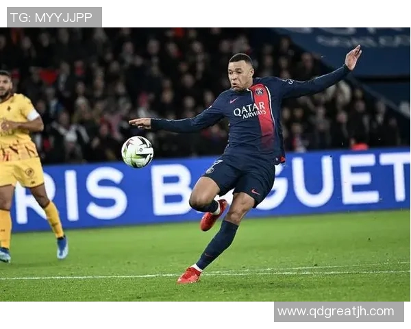 巴黎圣日耳曼与梅斯的激烈对决展现足球魅力与团队精神